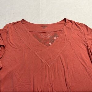 Cabela’s long sleeved v-neck shirt